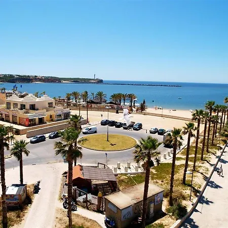 Encosta Da Marina Da Rocha