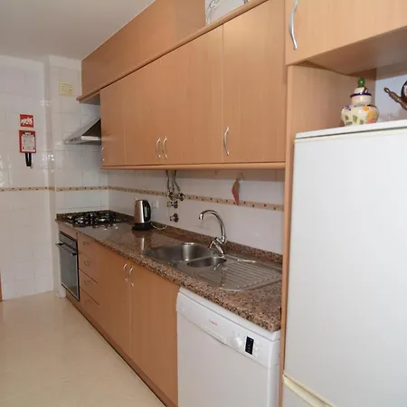 Encosta Da Marina Da Rocha Апартаменты