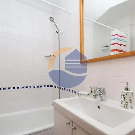 Encosta Da Marina Da Rocha Портиман